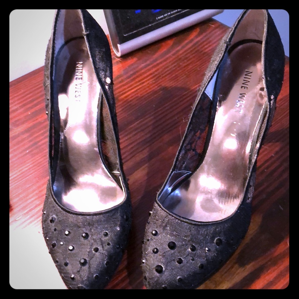 Nine West dressy heels Great condition! Size 7 1/2